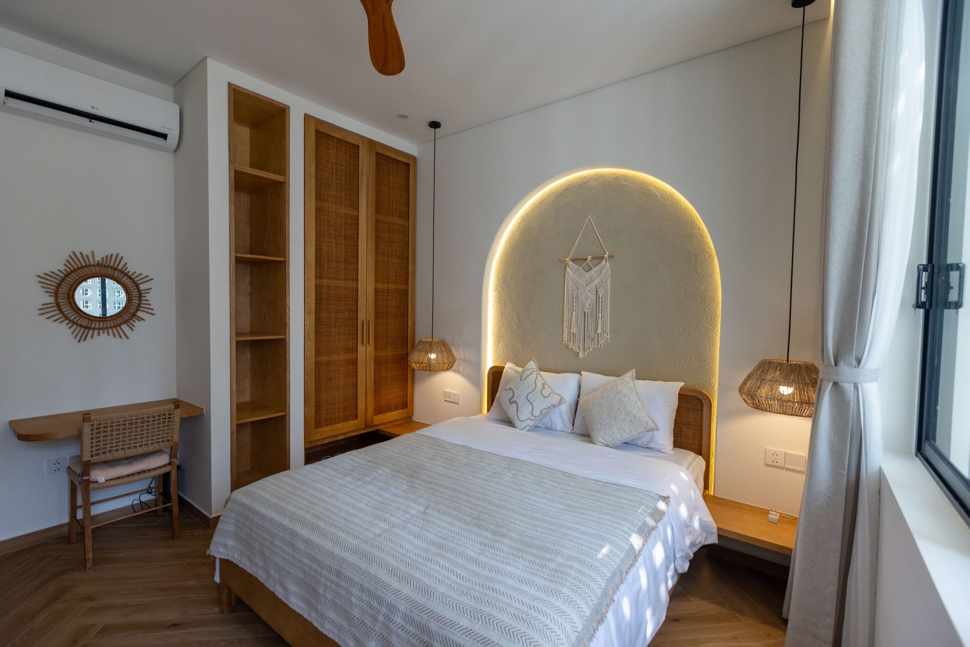 Bedroom with macrame