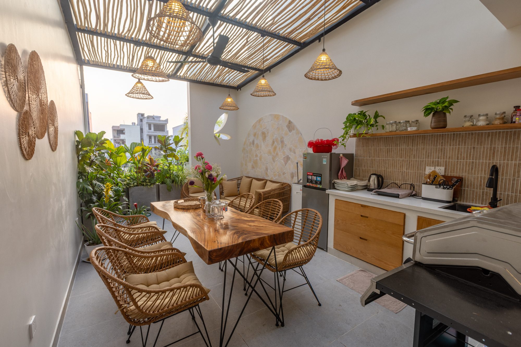 Rooftop dining with BBQ
