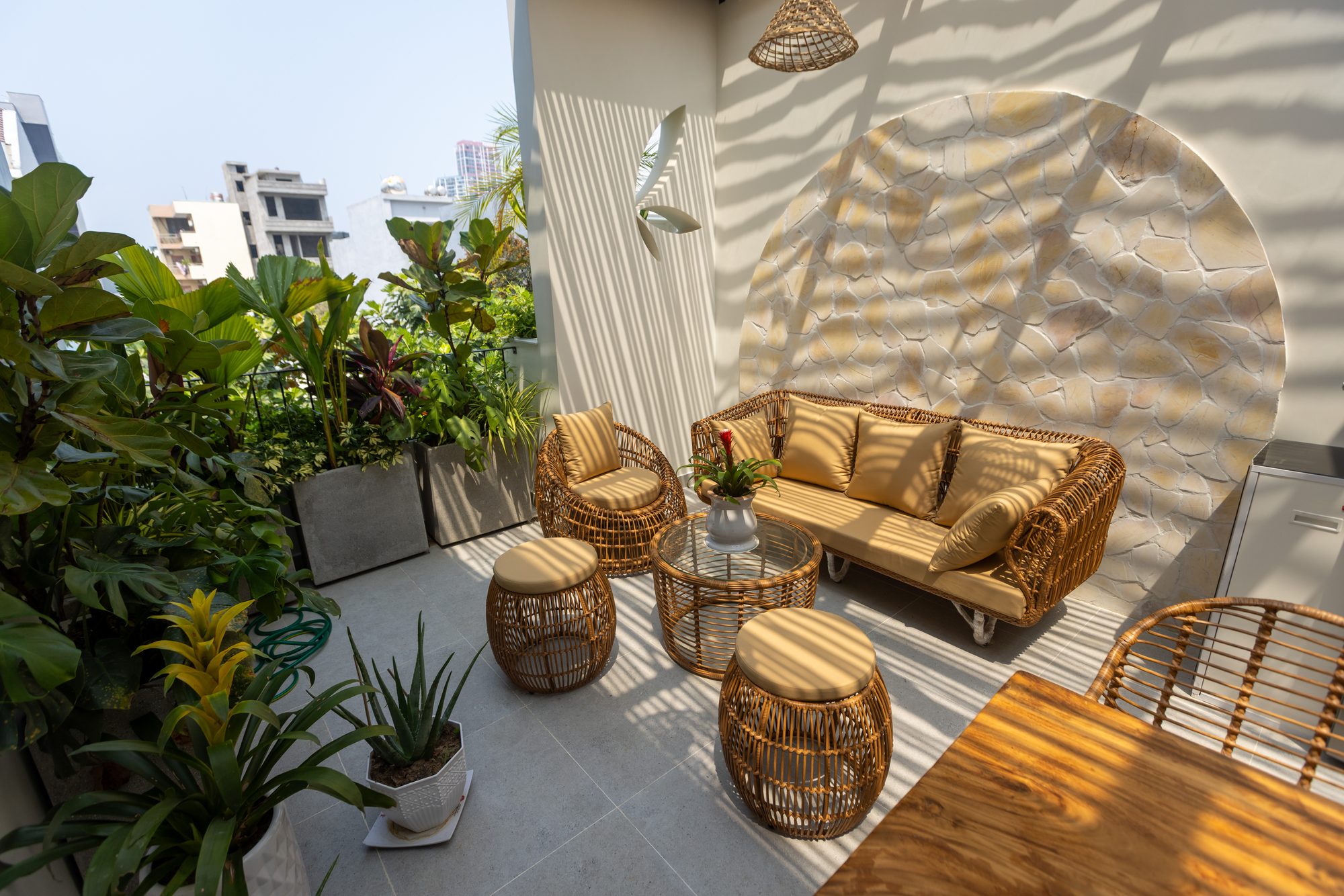 Rooftop lounge